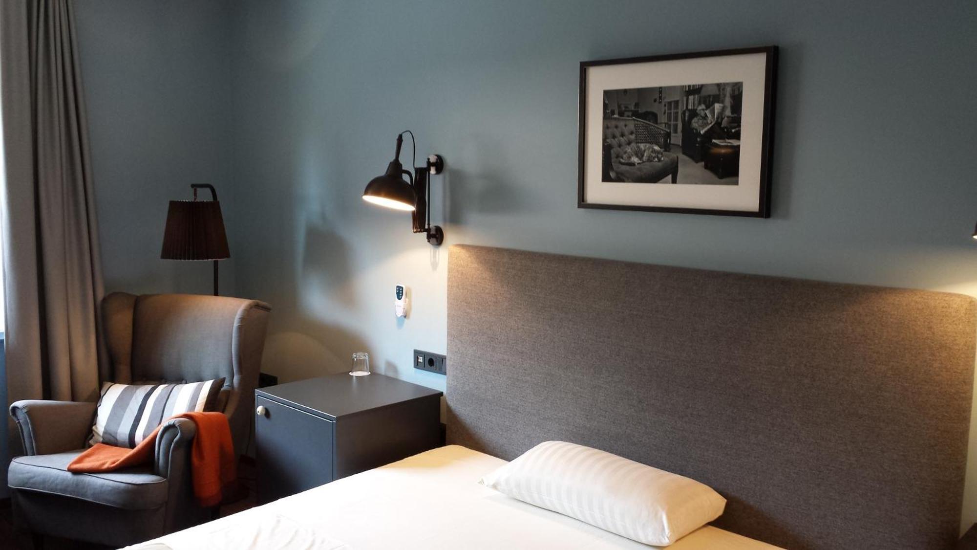 Hotel Henry Dreieich Rum bild